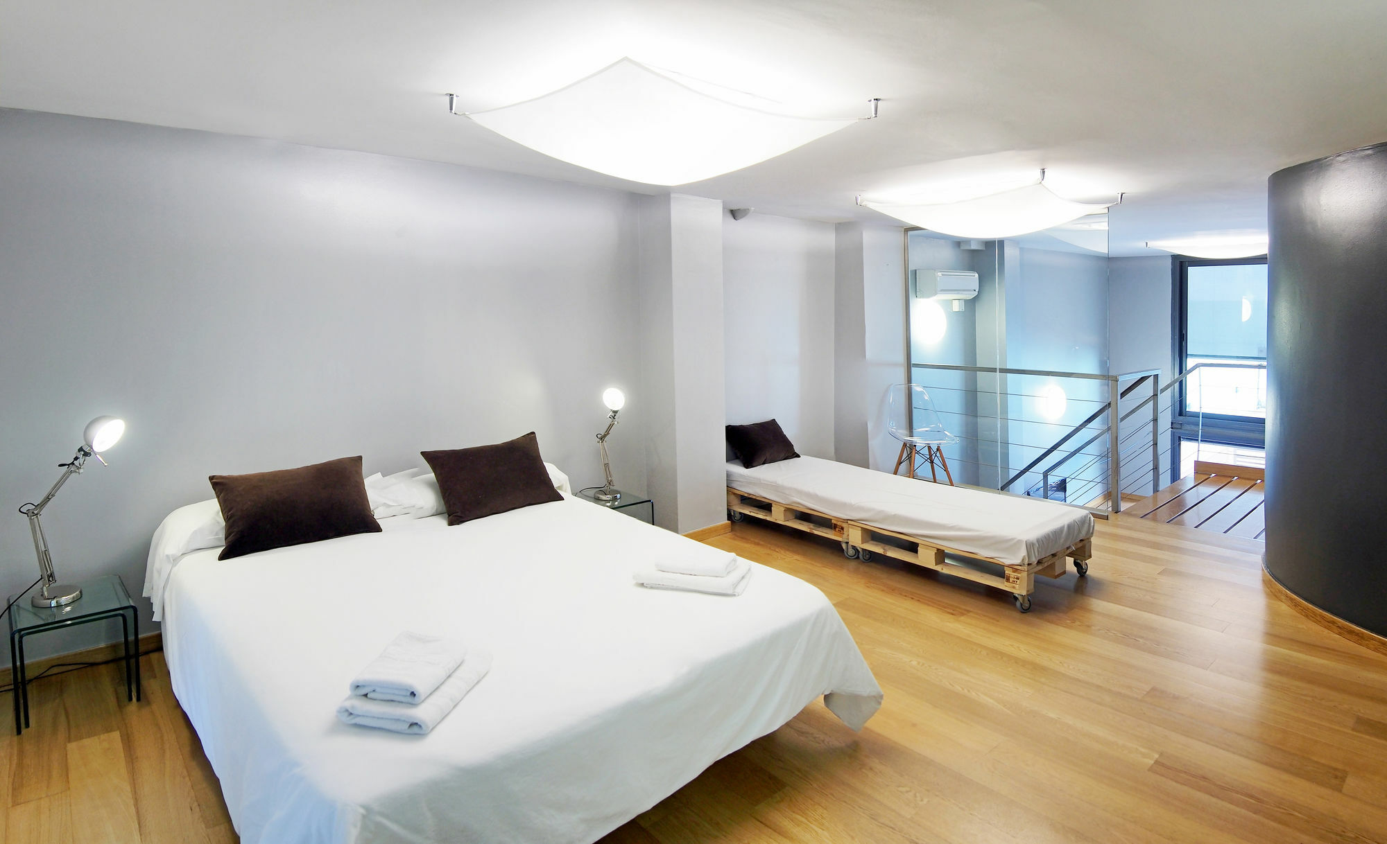 My Space Barcelona Gracia Pool Terrace מראה חיצוני תמונה